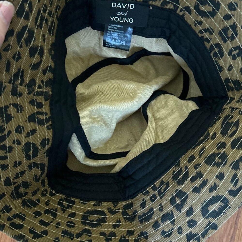 NWOT David and Young brown leopard cheetah bucket hat size one size - Picture 3 of 5